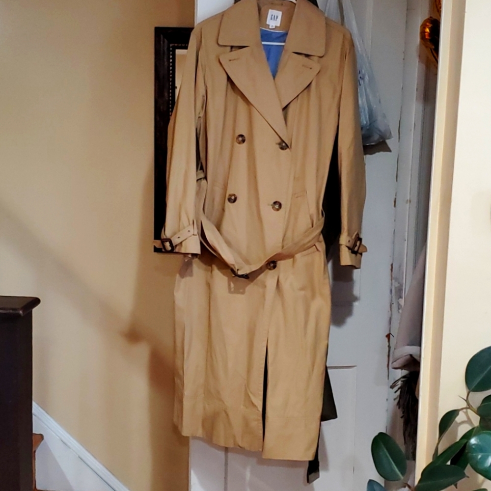 Womens  trench coat